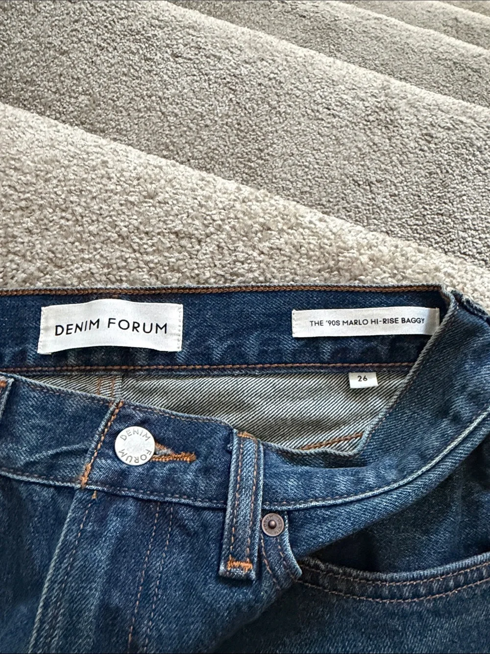 Aritzia Denim Forum 90s Marlo Hi-Rise Baggy Jean